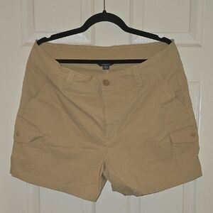 Eddie Bauer Tan Women's‎ Cargo Shorts
